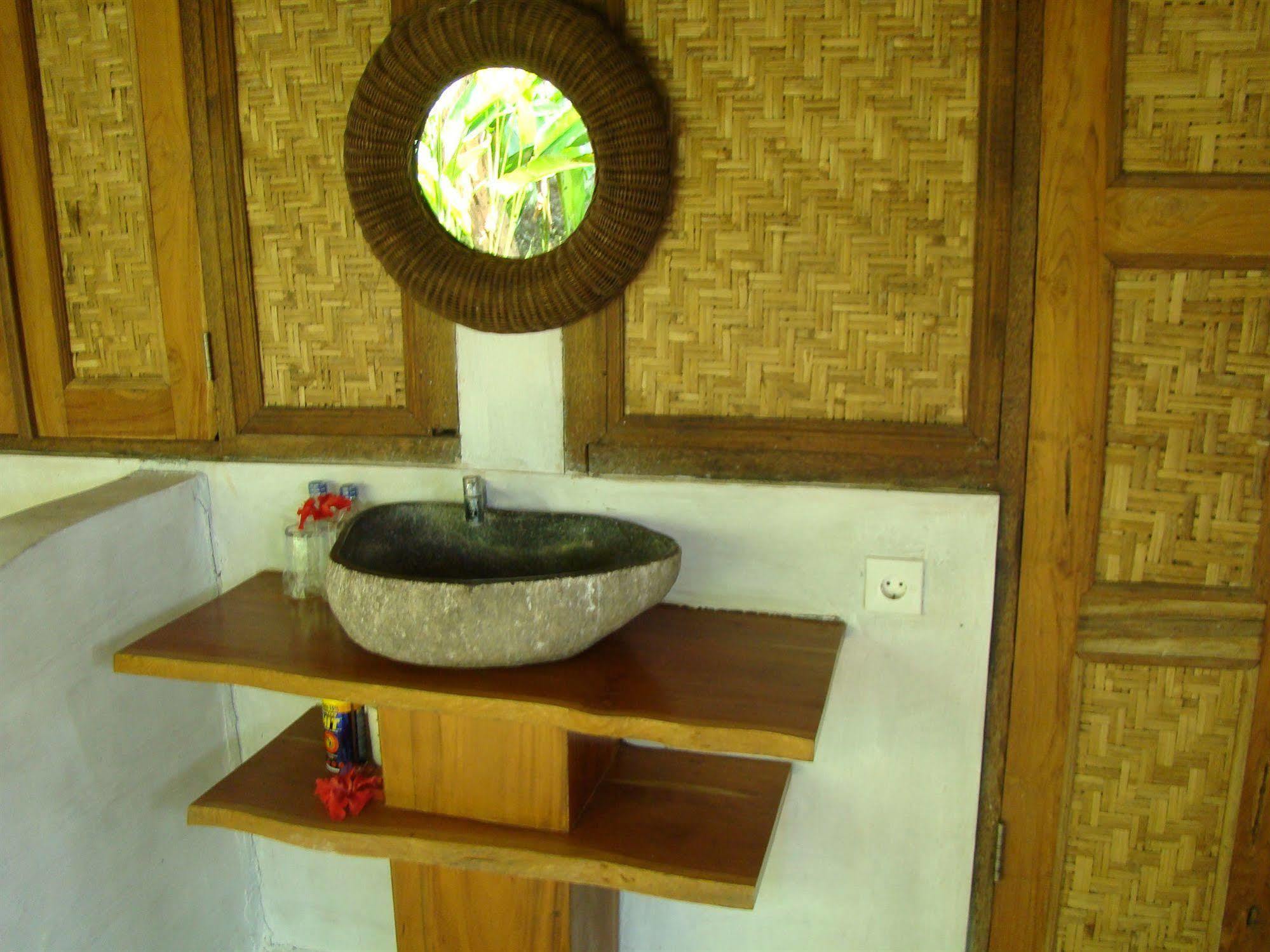 Flower Bud Bungalow Пекату Экстерьер фото