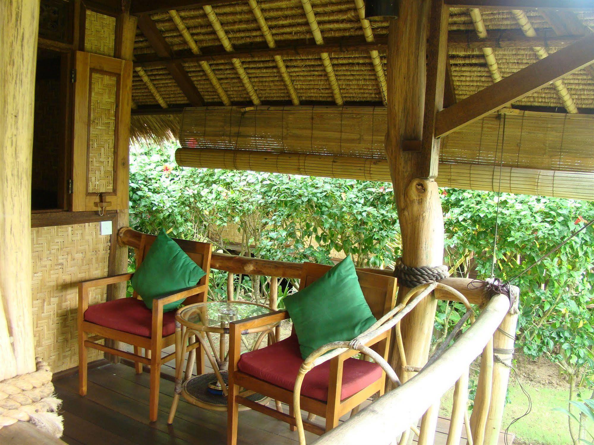 Flower Bud Bungalow Пекату Экстерьер фото